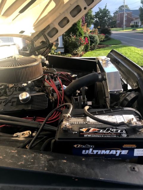 1968 White Ford F-100 Standard Cab Pickup