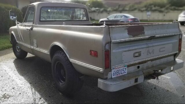 1968 Gold GMC 2500 Series Standard Cab Pickup