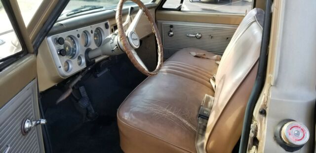 1968 Gold GMC 2500 Series Standard Cab Pickup