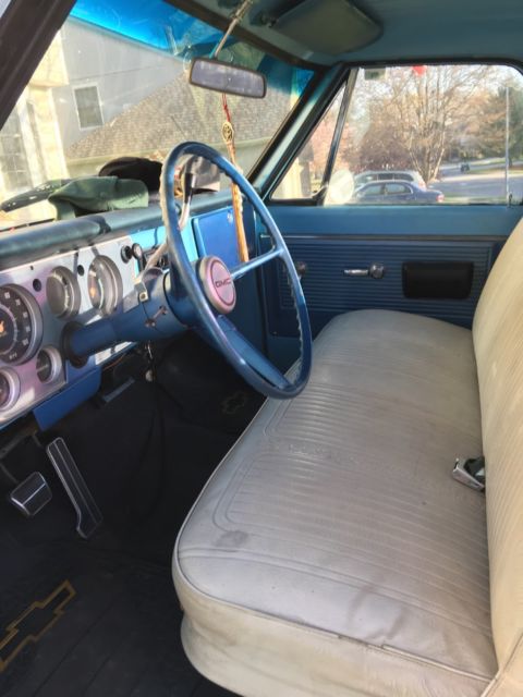 1968 Blue GMC C20 Crew Cab Pickup