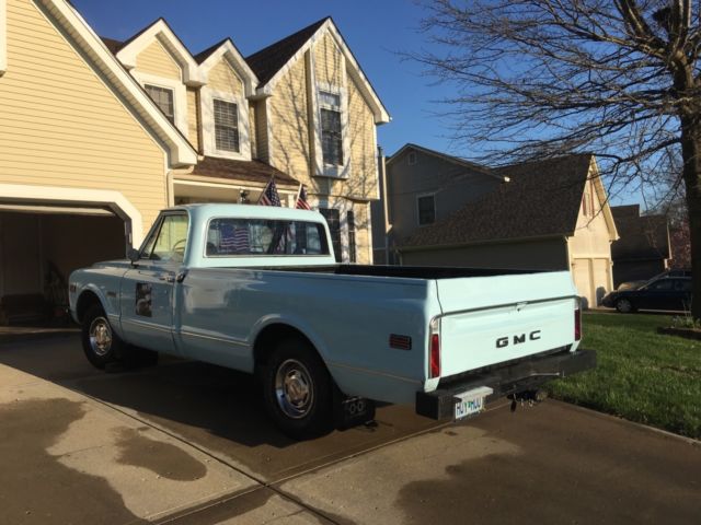 1968 Blue GMC C20 Crew Cab Pickup