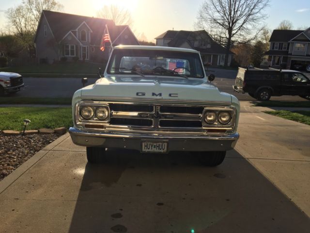1968 Blue GMC C20 Crew Cab Pickup