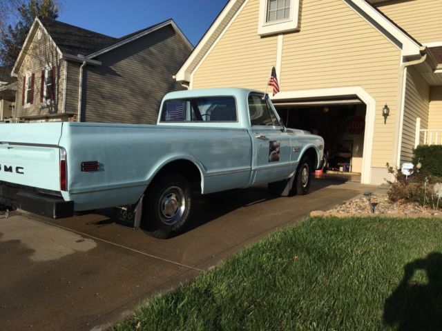 1968 Blue GMC C20 Crew Cab Pickup