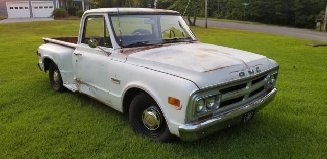 1968 White Chevrolet C-10 Standard Cab Pickup