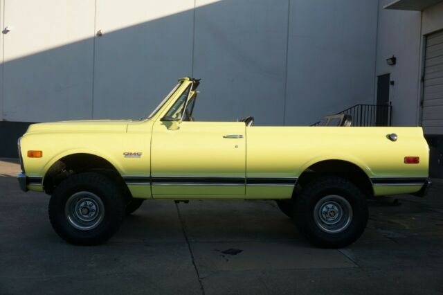 1968 Yellow GMC Jimmy SUV