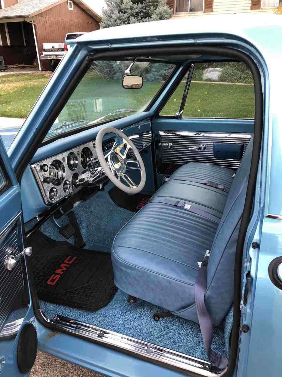 1968 Blue GMC K10 Pickup