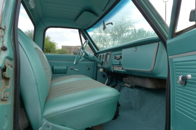 1968 Green GMC Truck Pick Up Truck