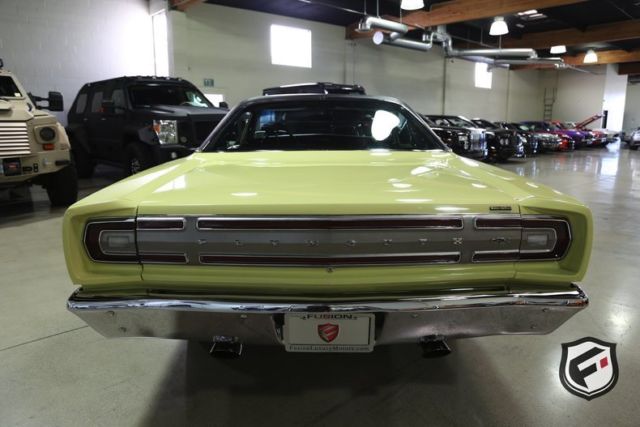 1968 Yellow Plymouth GTX HEMI Other