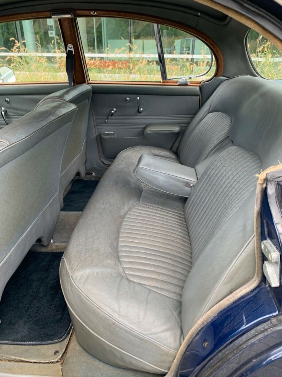 1968 Blue Jaguar 420 Sedan
