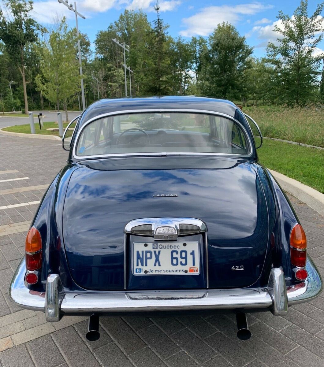 1968 Blue Jaguar 420 Sedan