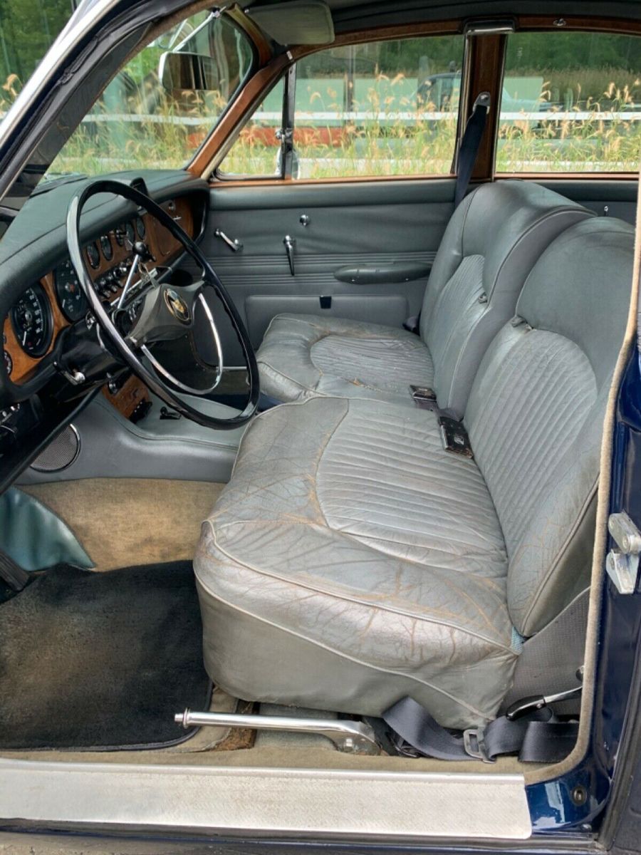 1968 Blue Jaguar 420 Sedan
