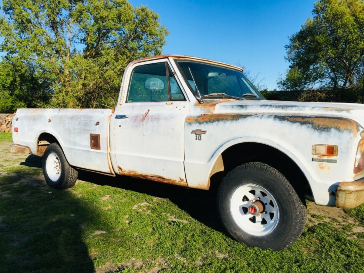 1968 White Chevrolet C-10 Standard Cab Pickup