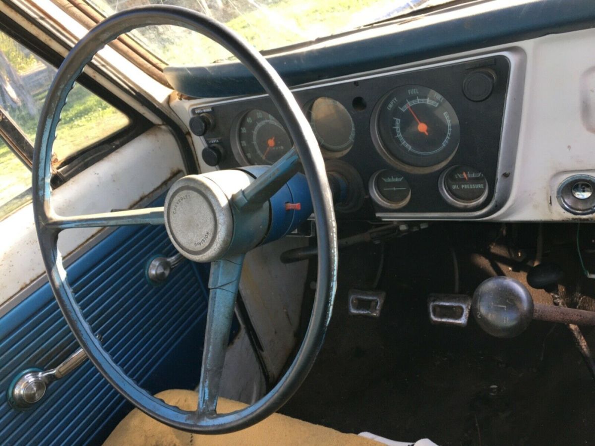 1968 White Chevrolet C-10 Standard Cab Pickup
