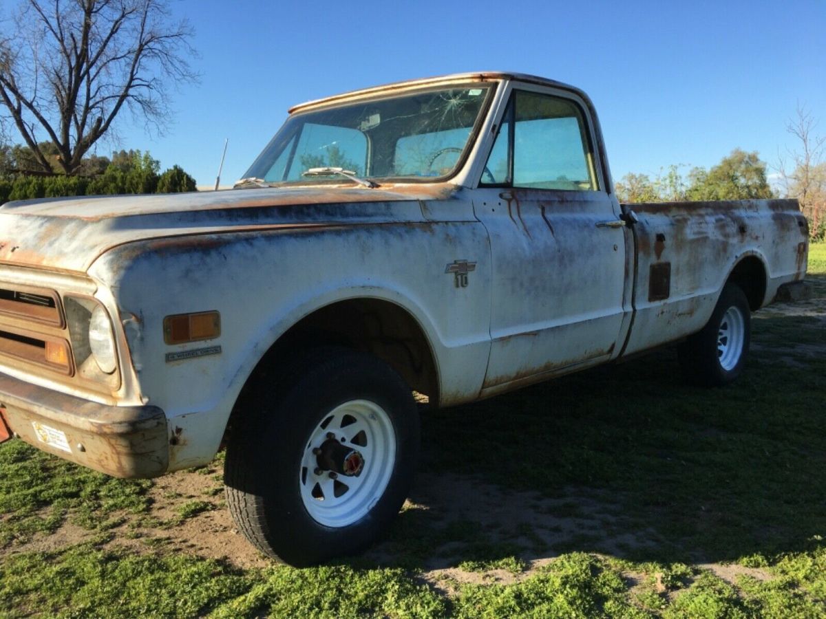 1968 White Chevrolet C-10 Standard Cab Pickup