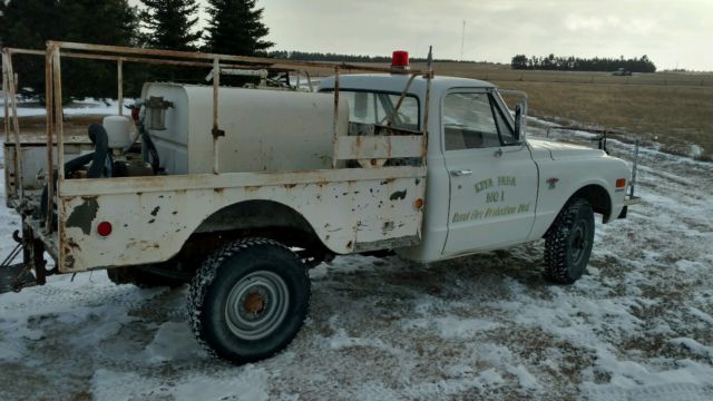 1968 White Chevrolet C/K Pickup 2500 Cab & Chassis