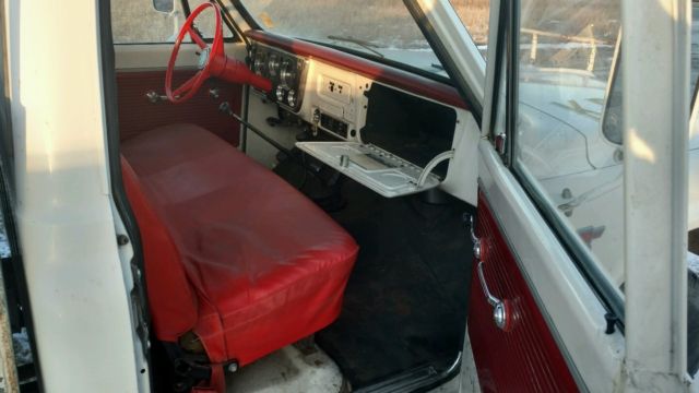 1968 White Chevrolet C/K Pickup 2500 Cab & Chassis