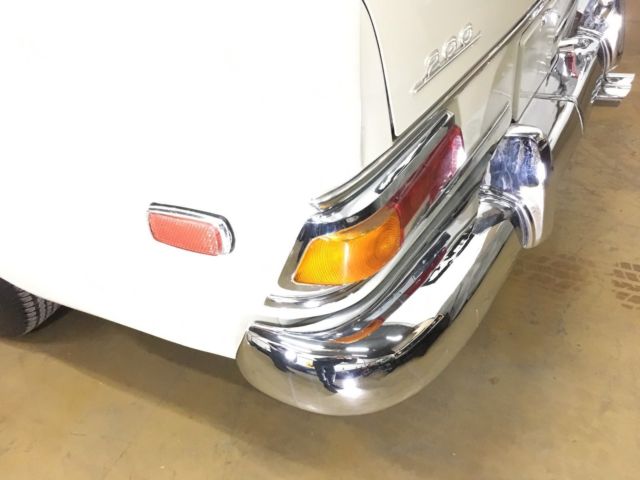 1968 Mercedes-Benz 200-Series