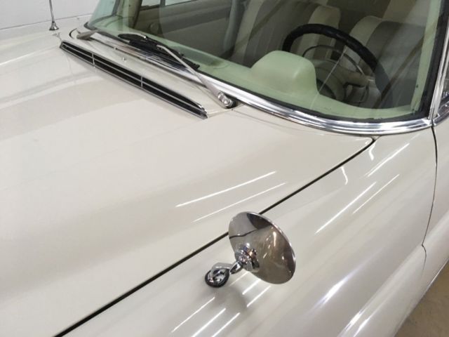 1968 Mercedes-Benz 200-Series