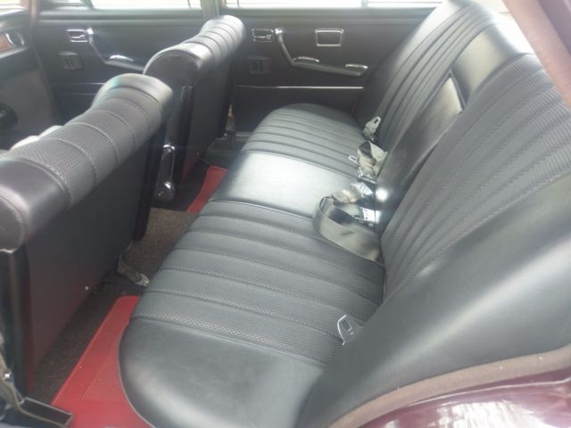 1968 Burgundy Mercedes-Benz S-Class Sedan