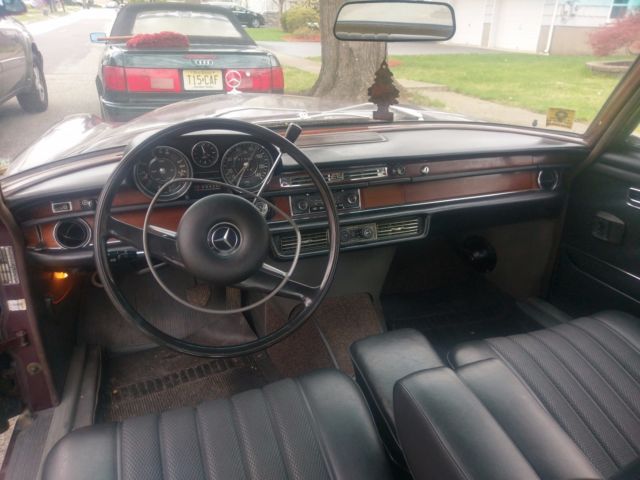1968 Burgundy Mercedes-Benz S-Class Sedan