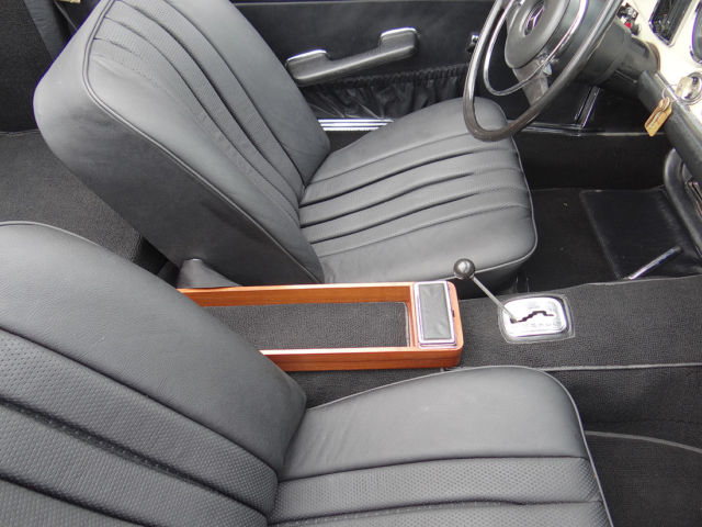 1968 Light Ivory (670H) Mercedes-Benz SL-Class Convertible