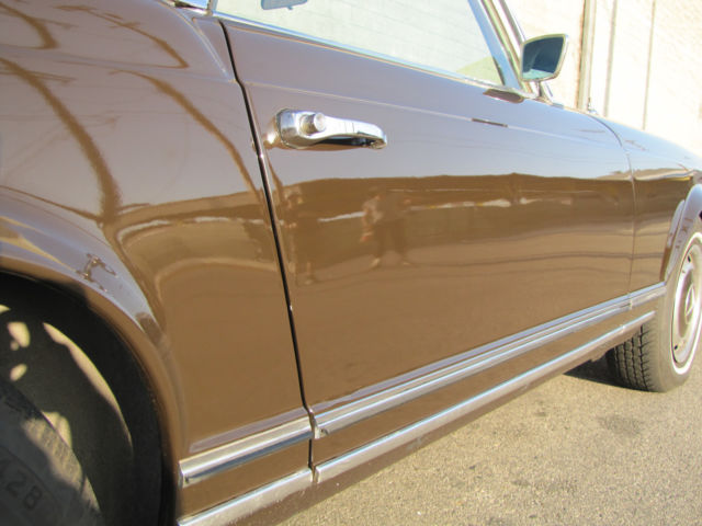 1968 Tobacco Mercedes-Benz SL-Class Convertible