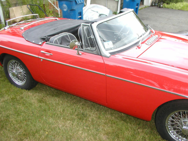 1968 Red MG MGB Convertible