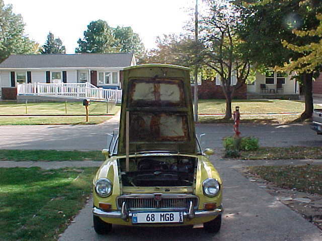 1968 Yellow MG MGB Convertible
