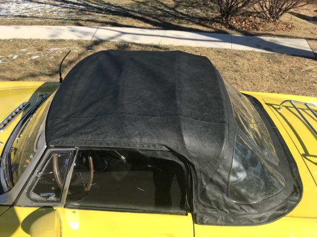 1968 Yellow MG MGB Convertible