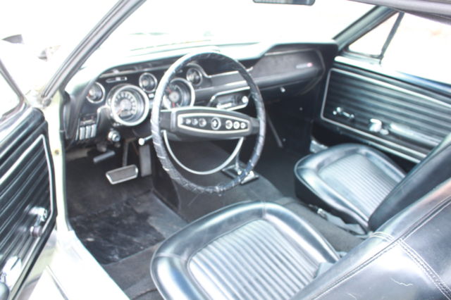 1968 Seafoam Green/ Yellow Ford Mustang Coupe