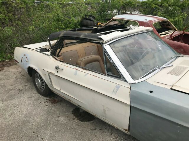 1968 White Ford Mustang Convertible