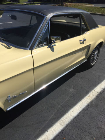 1968 Yellow Ford Mustang Coupe