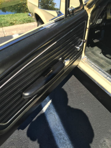 1968 Yellow Ford Mustang Coupe