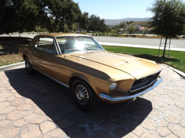 1968 Gold Ford Mustang Coupe