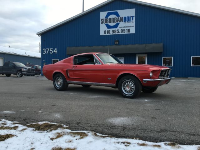 1968 RED Ford Mustang