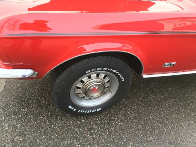 1968 RED Ford Mustang