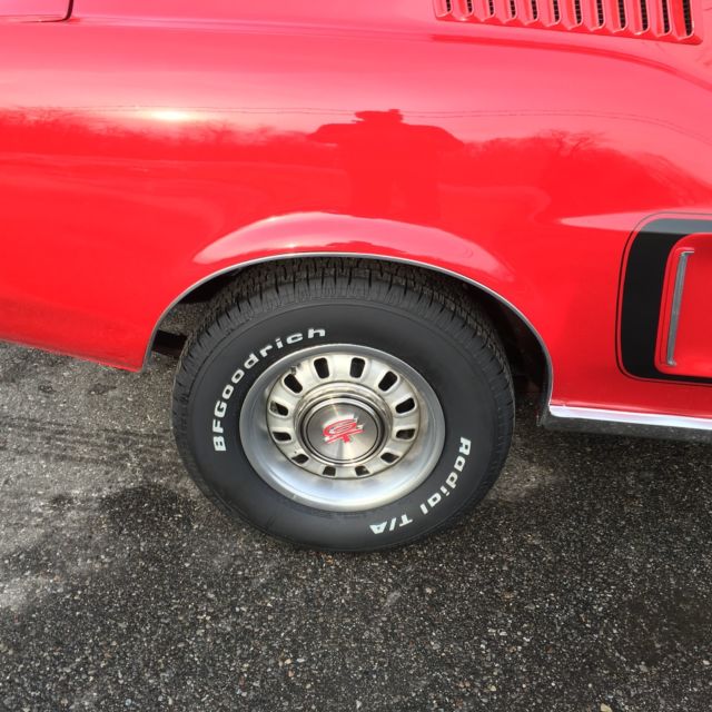 1968 RED Ford Mustang