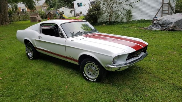 1968 White Ford Mustang Fastback