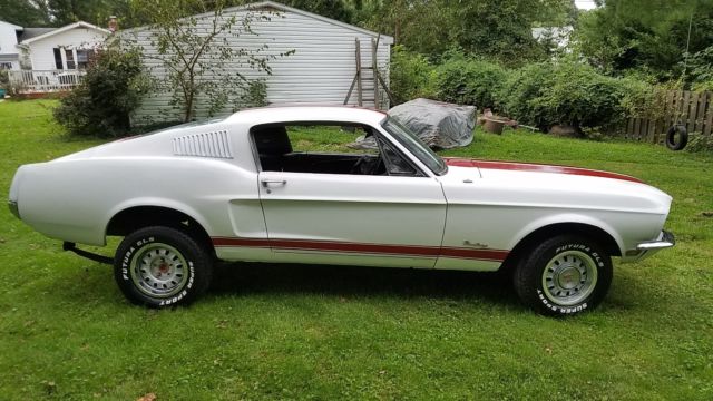 1968 White Ford Mustang Fastback