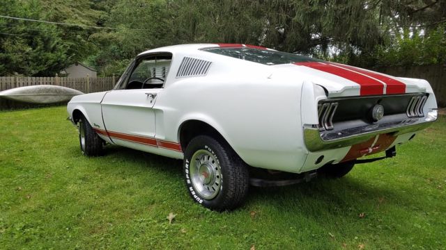 1968 White Ford Mustang Fastback