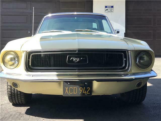 1968 Yellow Ford Mustang Coupe