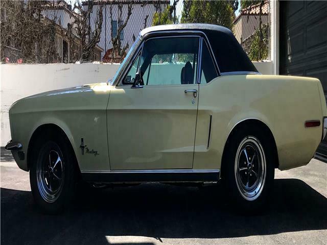 1968 Yellow Ford Mustang Coupe
