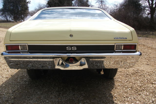1968 Yellow Chevrolet Nova Coupe