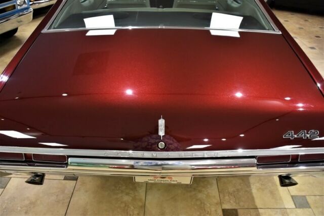 1968 Burgundy Oldsmobile 442 --