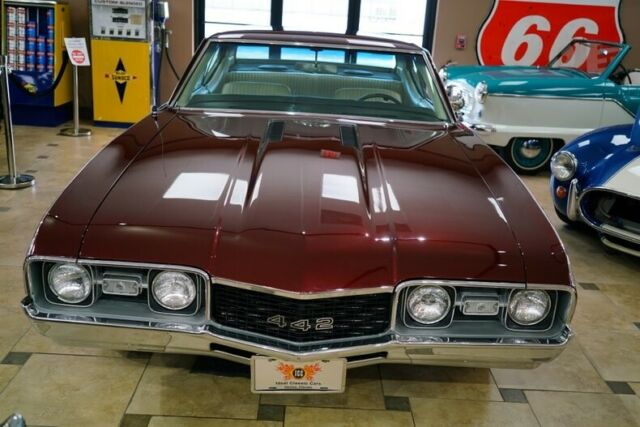 1968 Burgundy Oldsmobile 442 --