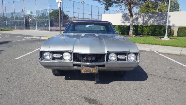 1968 Gray Oldsmobile 442 Coupe