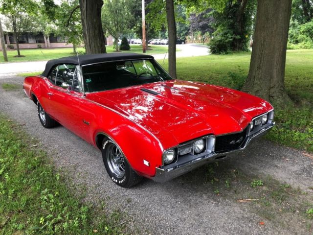 1968 Red Oldsmobile 442 Convertible