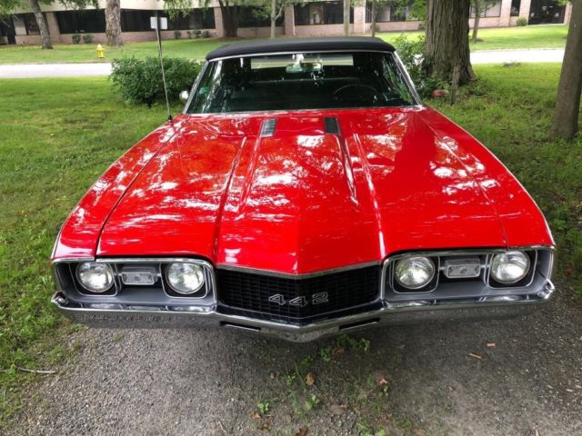 1968 Red Oldsmobile 442 Convertible