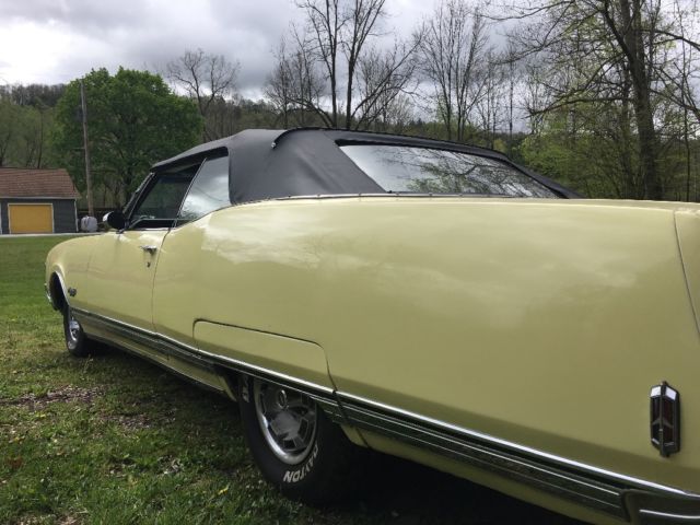 1968 Yellow Oldsmobile Ninety-Eight Convertible