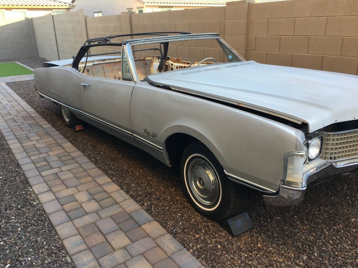 1968 Gray Oldsmobile Ninety-Eight Convertible